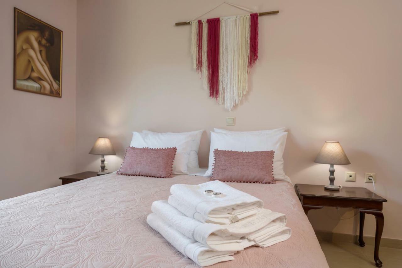 Villa Serenity Agia Marina  Екстер'єр фото